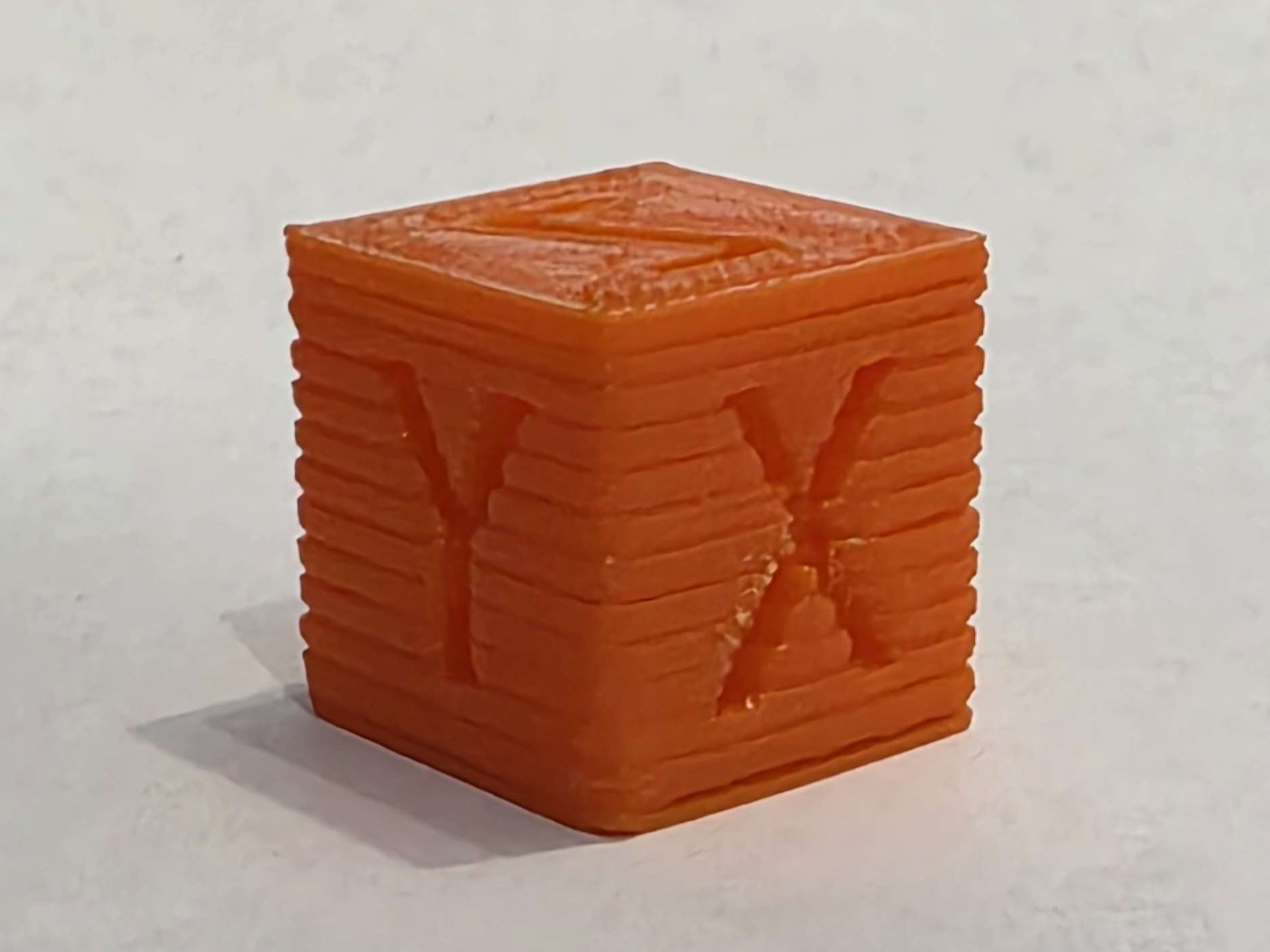 Bang-bang (on/off) bed heating produced periodic ridges linked to temperature cycling